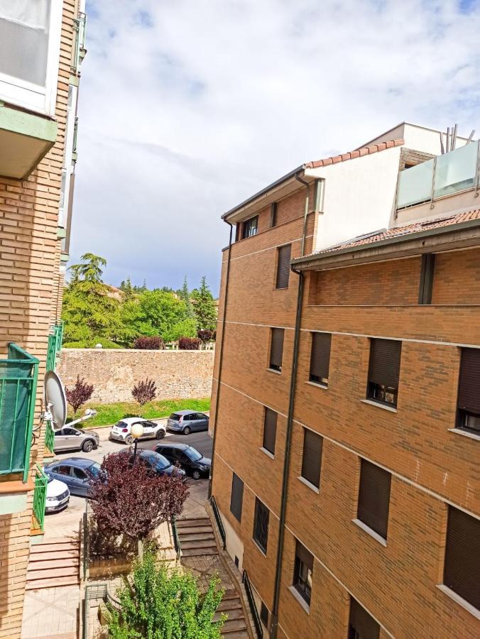 Los Balcones De Santa Clara Apartment Сория Екстериор снимка