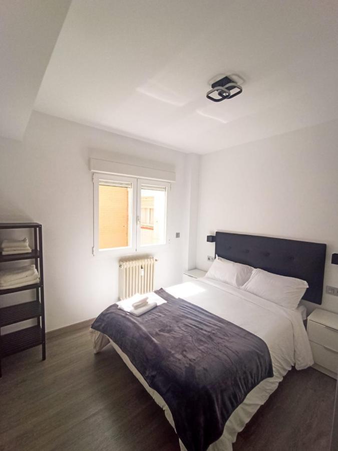 Los Balcones De Santa Clara Apartment Сория Екстериор снимка